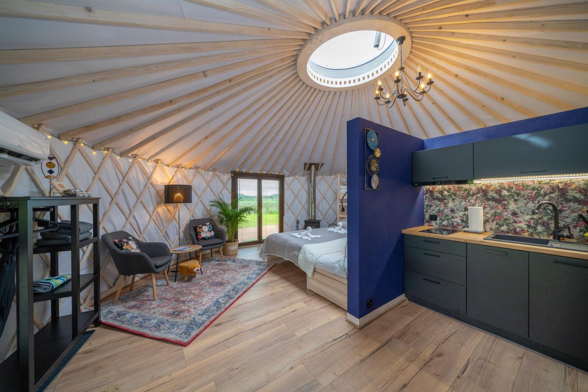 Bed and Breakfast Dom W Domu - Izera Glamping Gajowka  Camera foto